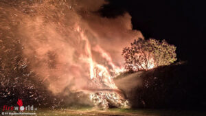 Stmk: Vollbrand einer Htte in Mautern ? drei Gasflaschen in Sicherheit gebracht