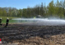 Oö: Feld- und Maschinenbrand bei Elefantengras-Ernte in Goldwörth