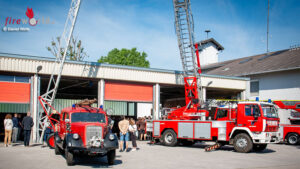 D: Feuerwehr Bad Vslau segnete ihre neue Magirus-Drehleiter