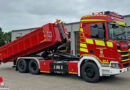 D: 3-Achs-Scania als neues Wechselladerfahrzeug der Feuerwehr Sandkrug