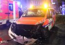 D: Zwei Leichtverletzte bei Kollision Feuerwehr-Führungsfahrzeug und Pkw auf Kreuzung in Hagen