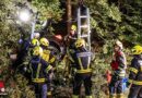 Oö: Pkw prallt auf B 156 bei Burgkirchen gegen Baum → 23-Jährige eingeklemmt
