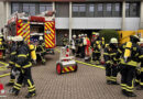 D: Kellerbrand mit starker Verrauchung im Gymnasium entpuppt sich als brennende Türklinken