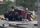 USA: Zug zerfetzt in Delray Beach querende Feuerwehr-Drehleiter