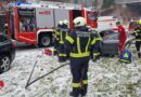 Oö: Lenkerin bei Kollision mit Leitschiene auf B 145 in Bad Ischl verletzt