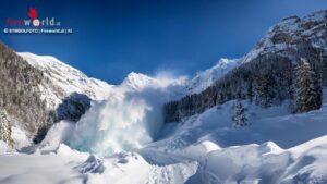 Stmk: 19-Jhriger auf der Zugspitze von Schneebrett 350 m mitgerissen und gettet