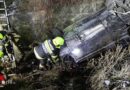 Stmk: Pkw landet in Kobenz am Dach liegend in Bachbett