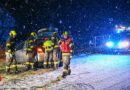 Oö: Plötzlicher Schneefall sorgt für Autobergungs-Einsatz in Wilhering