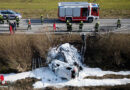 Oö: Ein Toter (40) und brennender Pkw bei Autokollision in Neukirchen an der Enknach