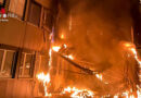 D: Großbrand in Essen → Flammen schießen 18 Meter der Fassade entlang in den Himmel