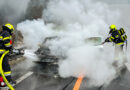 Stmk: Auto im Baustellenbereich der A 9 bei Mautern in Vollbrand