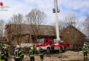 Oö: 19 Feuerwehren (!) bei brennendem, abgelegenem Wohnhaus in Taufkirchen an der Pram