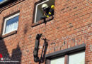 D: E-Scooter brennt in Wohnung in Kutenholz