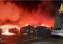 Italien: Brand bei Tesla-Händler in Rom → 17 Fahrzeuge zerstört