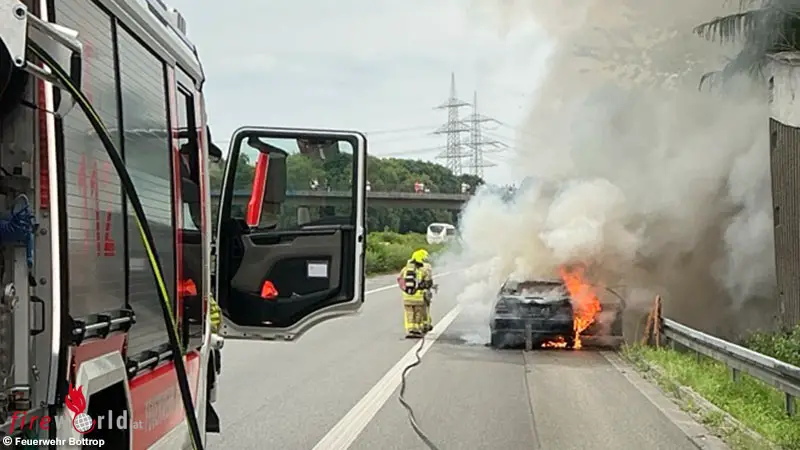 D-Pkw-Brand-im-Dreieck-A-31-bei-Bottrop