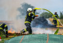 Oö: Feuer am Feld in Inzersdorf