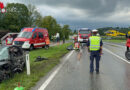 Nö: Eingeklemmter Lenker nach Frontalunfall auf B 25 zwischen Purgstall und Scheibbs