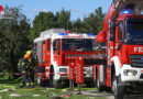 Oö: Autobrand in Nebengebäude lässt acht Feuerwehr ausrücken