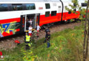 Nö: Pkw von Zug erfasst und mitgeschliffen → rund 100 Personen evakuiert