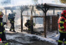Oö: Fassade sowie vier Pkw bei größerem Müllinsel-Brand in Wels beschädigt