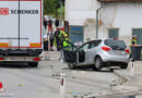 Oö: Kollision zwischen Pkw und Lastwagen bei Abbiegemanöver in Tumeltsham → ein Verletzter