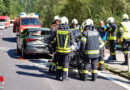 Oö: Motorrad fährt auf B 145 in Bad Ischl auf Auto auf