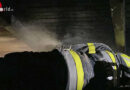 Stmk: Dramatischer Wohnungsbrand mit Übergriff auf Dachstuhl und eingeschlossenen Personen in Zeltweg