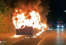Bayern: Stadtbus in München in Vollbrand