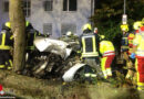 D: Nach Kollision mit Baum in Gelsenkirchen eingeklemmten Fahrer (18) befreit