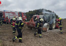 Oö: In Brand geratener Traktor auf Feld in Ottnang am Hausruck