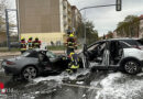 D: Autos brennen nach Kreuzungszusammenstoß in Arnstadt