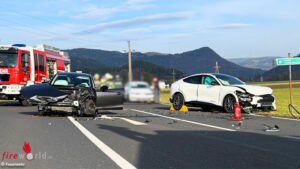 MagdalensbergVu2 Ktn: Seitenkollision zweier Pkw auf der B 92 in Magdalensberg