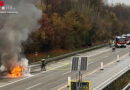 D: Mercedes brennt auf der BAB 7 im Bereich von Hildesheim