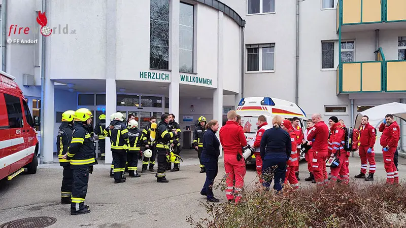 O-Ammoniakaustritt-im-Alten-und-Pflegeheim-Andorf-3-Verletzte