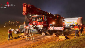 O: Bergung eines abzurutschen drohenden Tankwagens in Groraming / Pechgraben