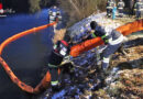 Stmk: Sieben Feuerwehren in Leoben auf der Mur im Öleinsatz