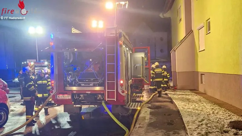 Stmk-Brand-in-Wohngeb-ude-in-der-Weihnachtsnacht-in-Kindberg