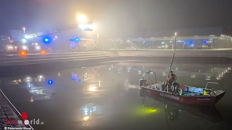 D-Vermisste-Person-mitten-in-der-Nacht-im-Spoykanal-in-Kleve-gesucht-Video-l-sst-Einsatz-enden