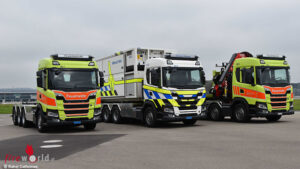 SchutzundRettungScania2 Schweiz: Drei neue 4- und 5-Achs-Scanias mit Hakengerät für Schutz & Rettung Zürich