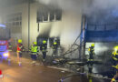 Oö: Möglicher Brandanschlag in Regau bei Feuer in einem Werkstättenpark
