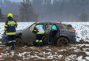 Stmk: Pkw mit drei Insassen überschlägt sich auf der B 74 bei St. Martin im Sulmtal