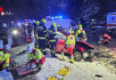 Stmk: Zwei Eingeklemmte nach Kollision Pkw und Transporter auf B 20 in Kapfenberg