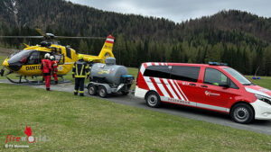 O�: Arbeitsreiches 2025 und �bernahme des Kerosin-Anh�ngers bei der FF Mondsee