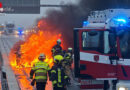 D: Vollbrand eines Autos auf der Autobahn bei Neuss