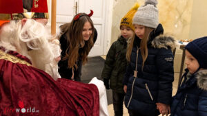 WeihnachtenTraunstein2 Bayern: 450 Weihnachtspakete der Feuerwehr Ungarnhilfe ? Computer fürs Krankenhaus