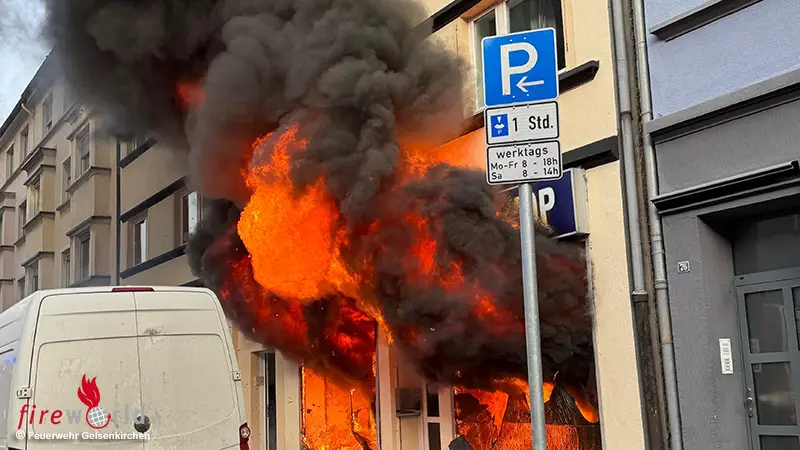 D-Offener-Vollbrand-eines-Lokals-in-Gelsenkirchen