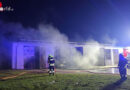 Nö: Zwei Einsätze bei Traktorbrand auf Bauernhof in Steinakirchen am Forst