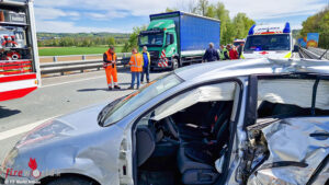 Bgld: Kollision nach Pkw-Wendeman�ver am Autobahnzubringer in Markt Allhau