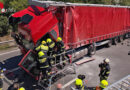 Nö: Menschenrettung nach Unfall mit drei Lastwagen auf der A 4