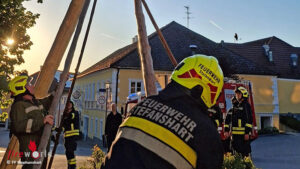 N�: Gescheiterter Maibaum-Diebstahl f�hrte zu Feuerwehreinsatz in Ardagger